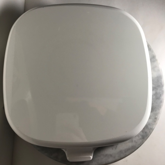 Vintage Corningware Black Trefoil Scroll Casserole - Picture 5 of 7